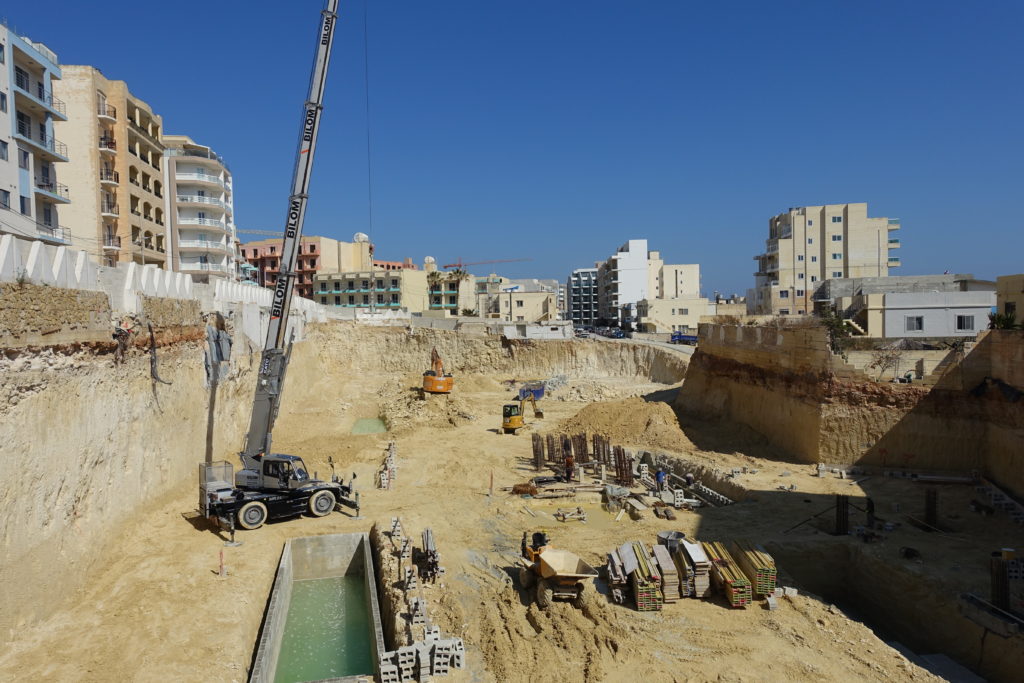 Malta - wielki plac budowy
