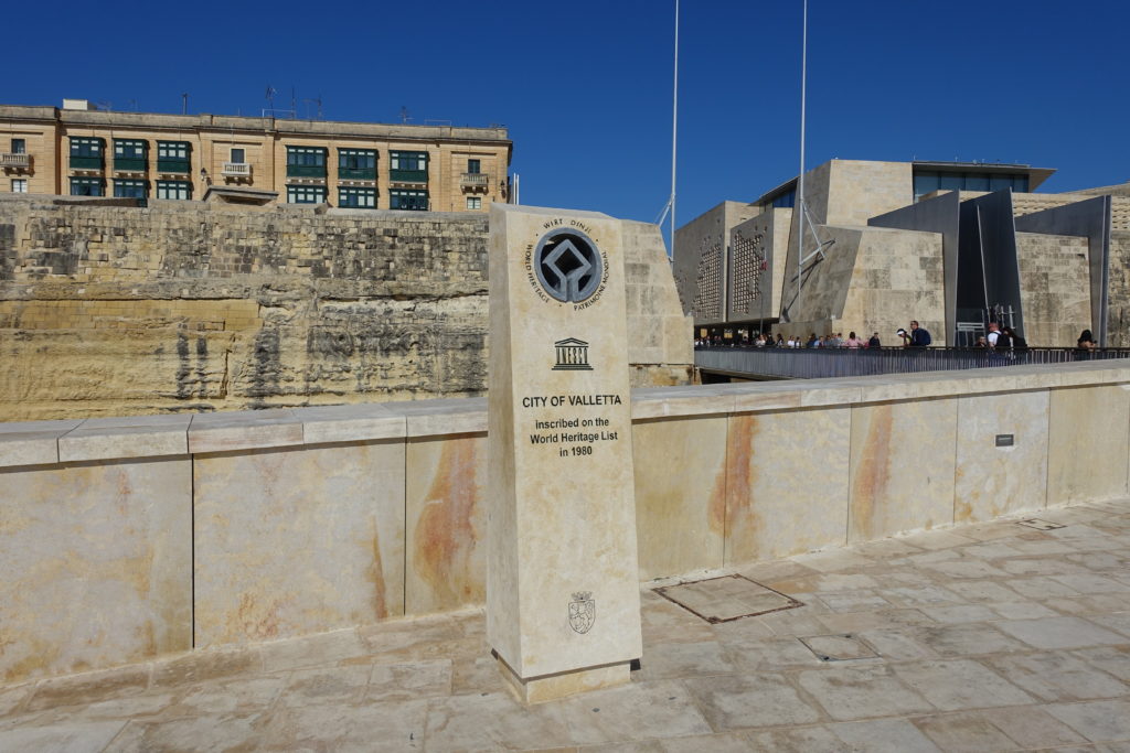 Obelisk UNESCO - Valletta, zwiedzanie, historia