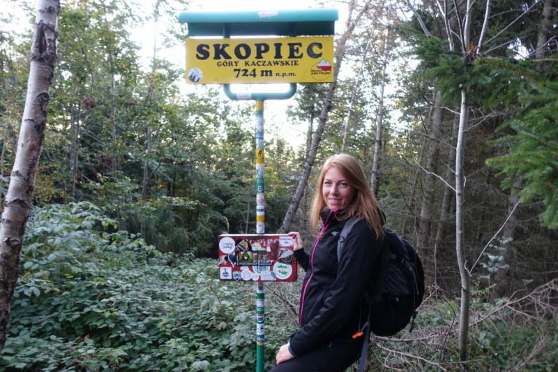 Skopiec parking, szlak Góry Kaczawskie szczyt, jak wejść