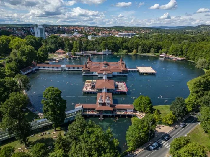 Jezioro Hevitz - największe jezioro termalne w Europie