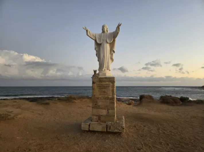 Isola delle Corrent Sycylia