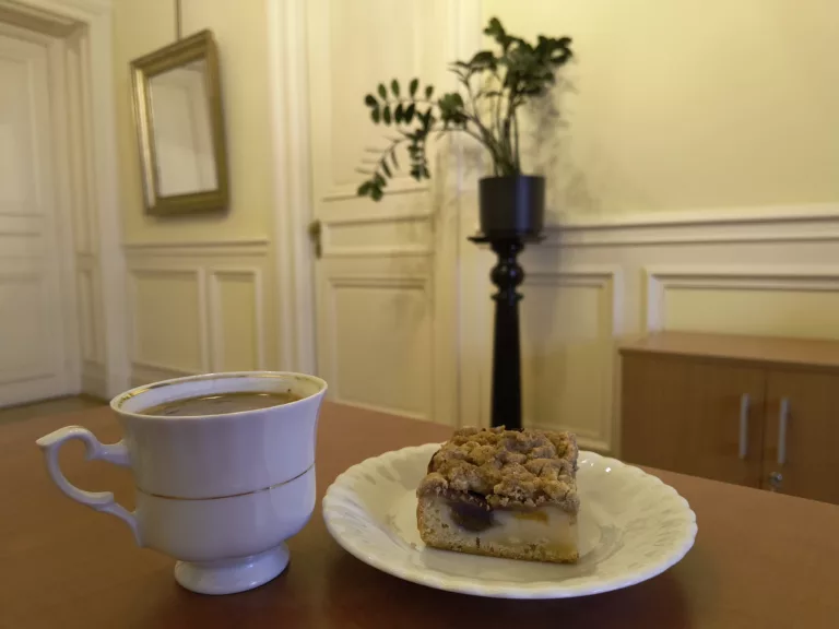 Ciasto jogurtowe z owocami