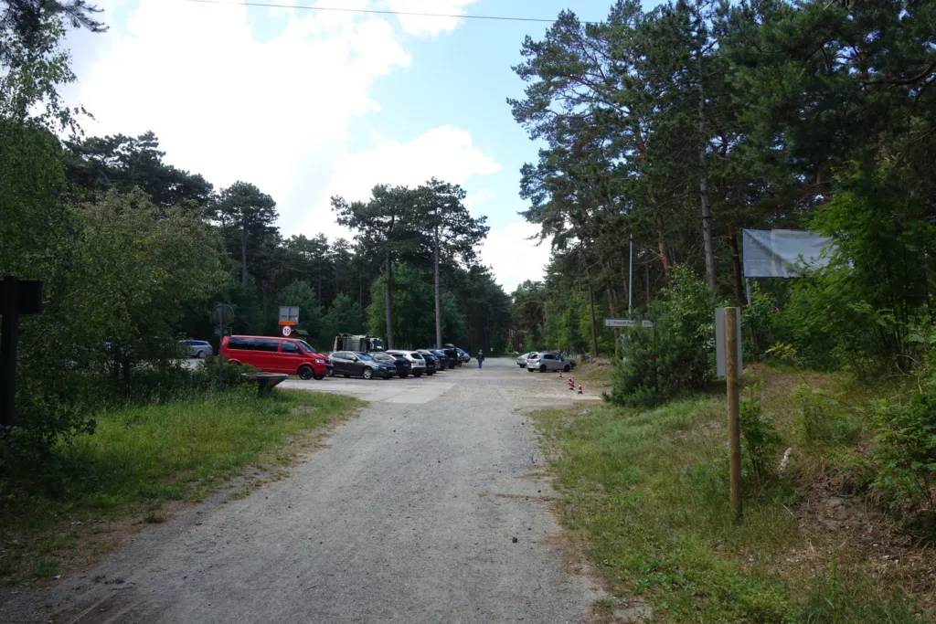 Piaski obok Krynicy Morskiej - parking